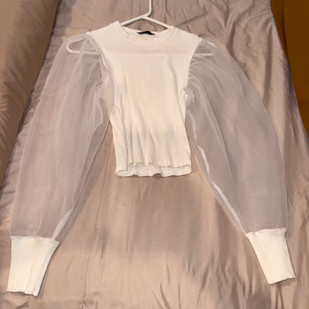 White Balloon Sleeve top